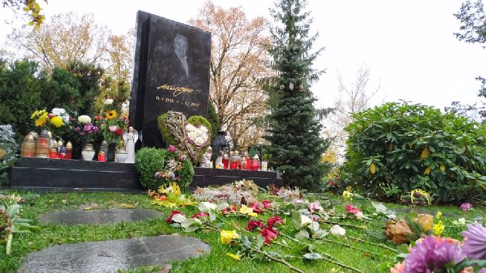 Foto k tématu Karel Gott – stránka 429