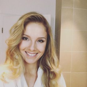 Obdivuje v něm svou manželku a moc se z příchodu miminka raduje.