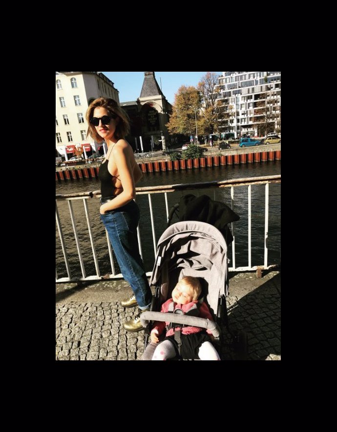 Foto k tématu Emma Smetana – stránka 834