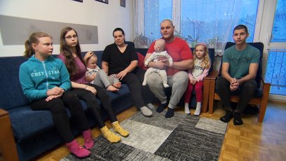FOTO: Jak si poradí mladý bezdětný Dan v osmičlenné domácnosti, ve které je i malé miminko?