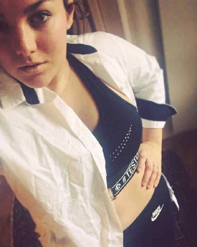 FOTO: Ewa je královna proměn... – stránka 1034