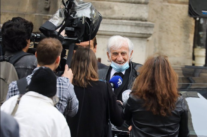 FOTO: Jean - Paul Belmondo býval idolem většiny žen. – stránka 85