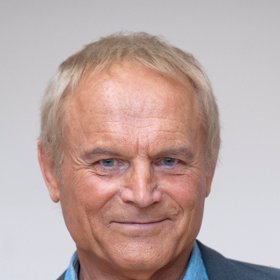 Adoptivní syn Ross zahynul v šestnácti letech při autonehodě.