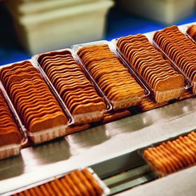 HEZKY ČESKY: 9.díl: Karamelové dítě