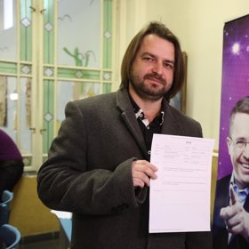 Zdeněk Macura zašel u Ivety Bartošové tak daleko, že ji dokonce unesl.