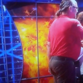 Jirka vařil salát s tuňákem Nicoise v citrusu a krustě.