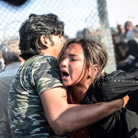 Bulent Kilic a jeho emotivní fotka s názvem Zborcená hranice.