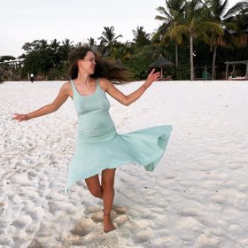 Lilii těhotenství velmi sluší.