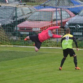 Na fotbal nezanevřel.