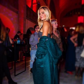 Pia Stutzenstein je jednatřicetiletá kráska.