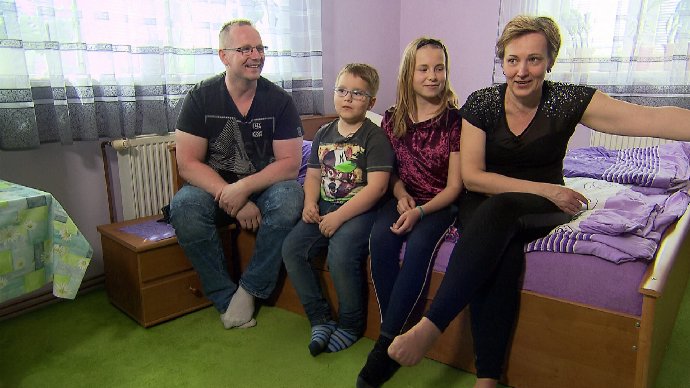 FOTO: Rodina z Ostravy: Petr, syn Patrik, dcera Alena a manželka Renata – stránka 1021