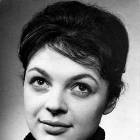 Její život se velmi zkomplikoval.