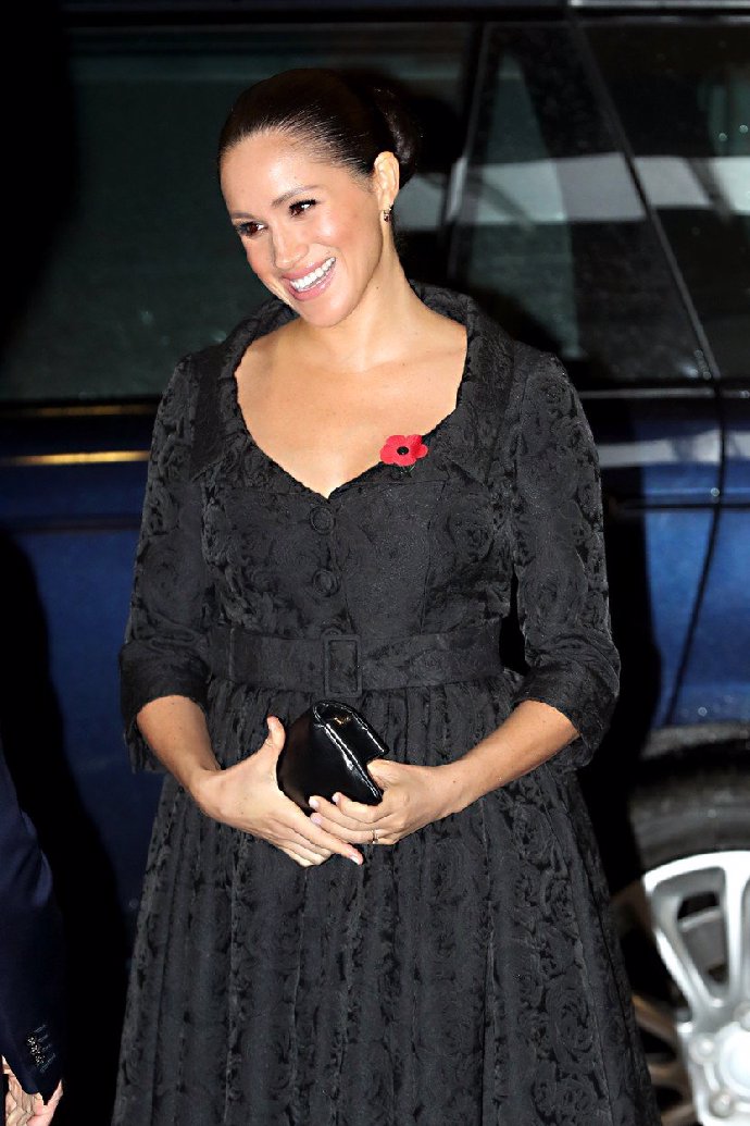 Foto k tématu Meghan Markle – stránka 427