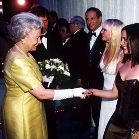 Setkala se i s populárními Spice Girls.