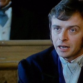 Alexej Pyško jako mladý obhájce v seriálu Dobrodružství kriminalistiky.