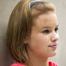 Patricie Solaříková hrála v seriálu Ulice Terezu Jordánovou.