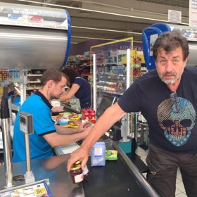 Potravinové banky registrují více než desetiprocentní nárůst žadatelů o potravinovou pomoc, jedná se především o seniory a mladé rodiny