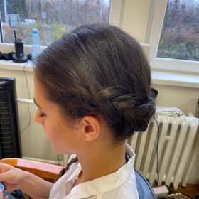 Eva Burešová v maskérně.