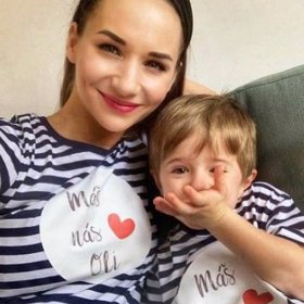 Sandra Nováková se synem Mikulášem.