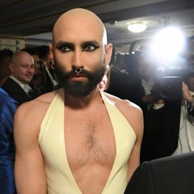 Samotný Thomas Neuwirth je homosexuál.