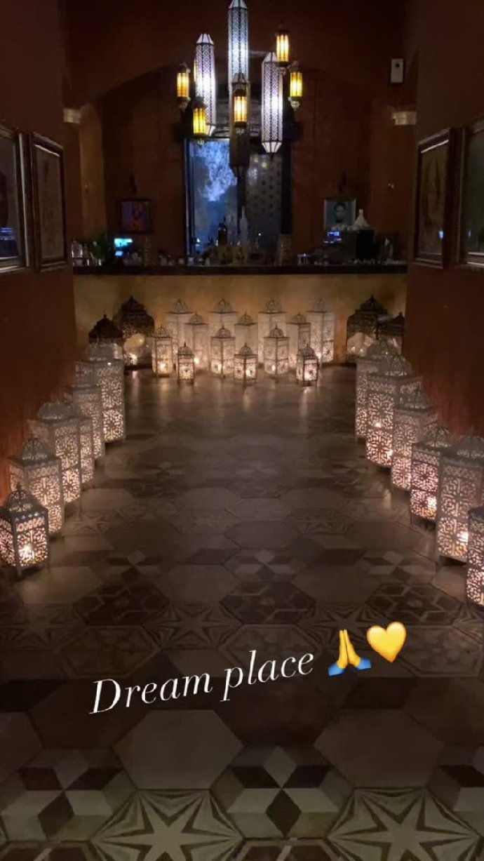 FOTO: Života v Dubaji si Andrea s rodinou velmi užívají. – stránka 839