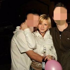 Už v mládí měla k alkoholu blízko.