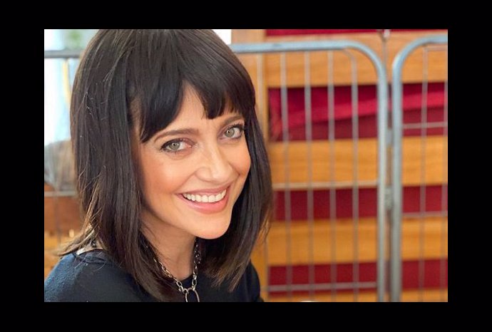 FOTO: Lucie si krátký účes oblíbila. – stránka 565