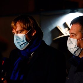 Po všech svých dodavatelích MZ chce, aby doložili a prokázali legálnost dodaných produktů.