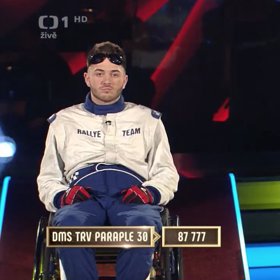 Zaujala i Veronika Arichteva.