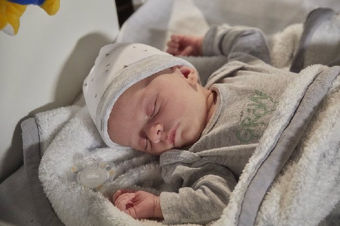 FOTO: Rozkošný Vincent. – stránka 1042