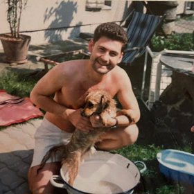 Radim Fiala sdílel retro snímky z devadesátek.