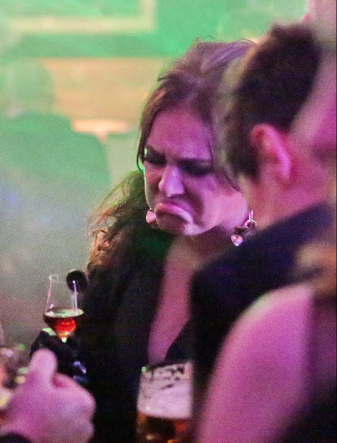 Foto k tématu Ewa Farna – stránka 1085