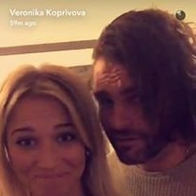 Jarda dělá kvůli Veronice různé blbinky.