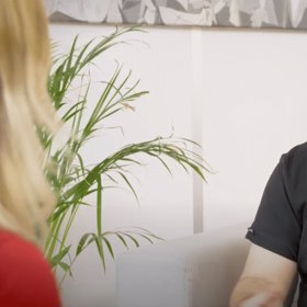 Stejk dělá YouTube už od střední školy.