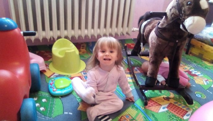 FOTO: Dítě Ivy a Mariana. – stránka 2125