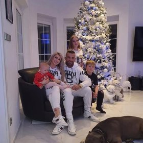 Karlos s Lelou oslavili první narozeniny jejich rozkošné dcery Lili.