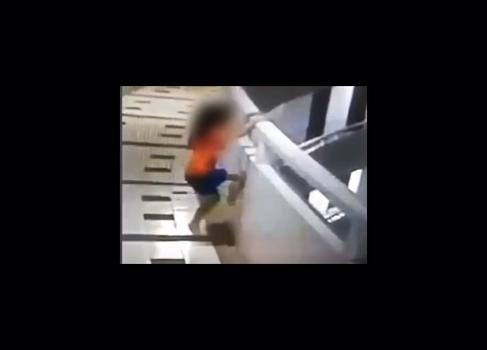 Foto k tématu náměsíčnost – stránka 3