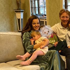 Karel Janeček a jeho rodina.