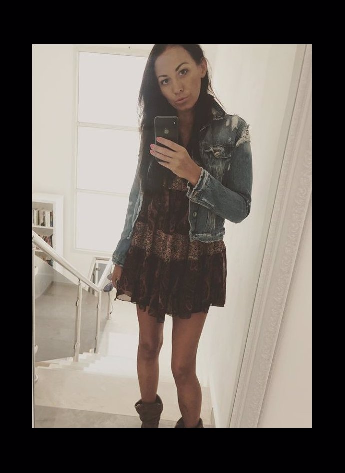 FOTO: Agáta je připravená pracovat. – stránka 3667