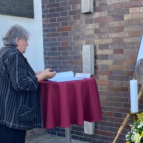 Poslední rozloučení s hercem.