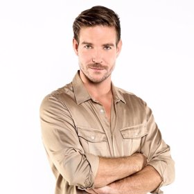 V roli Lukáše se představí sympatický Vladimír Polívka.