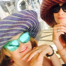 Sleduje ji více než 15 tisíc lidí.