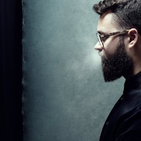 Dalším producentem filmu Sněžím! je Matěj Chlupáček.