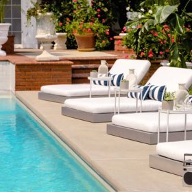 Hosté mohou například využít venkovní bazén.