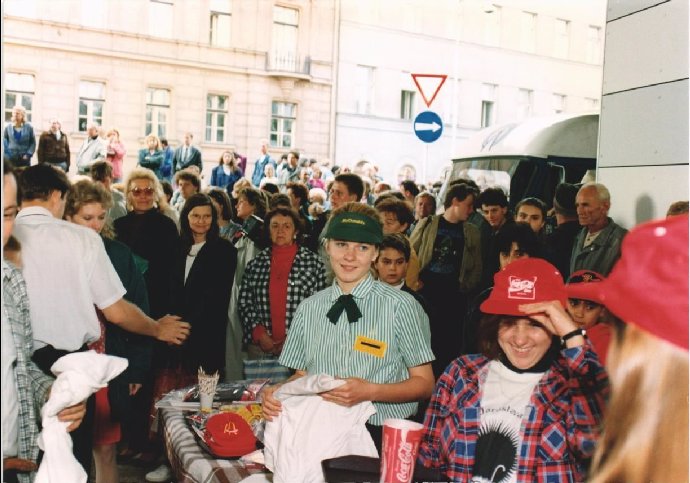 Foto k tématu McDonald's – stránka 22