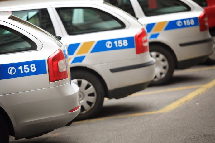 Foto k tématům policie, Policie ČR, policejní auto – stránka 7