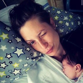 Po porodu přidala roztomilou fotku.