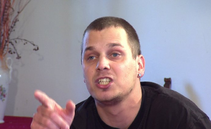 FOTO: Patrik si vyslechne, že je psychopat. – stránka 1691