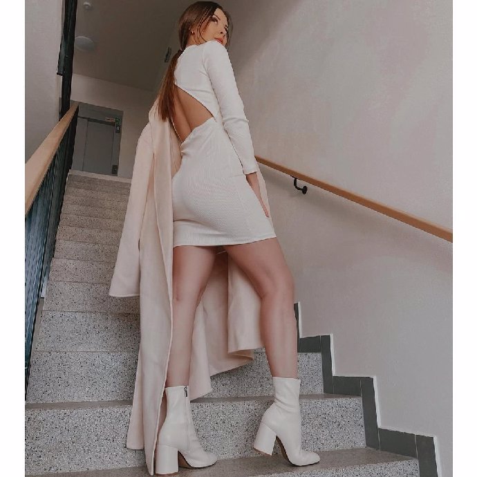 FOTO: Monika Bagárová vypadá fantasticky. – stránka 623