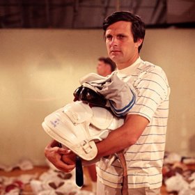 Alan Alda v roce 1968 ve sportovní komedii Papírový lev.